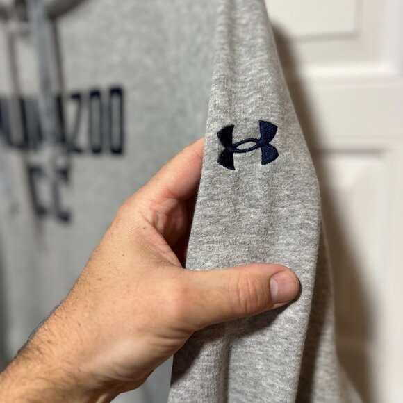 Under Armour Hoodie - Picture 4 of 4
